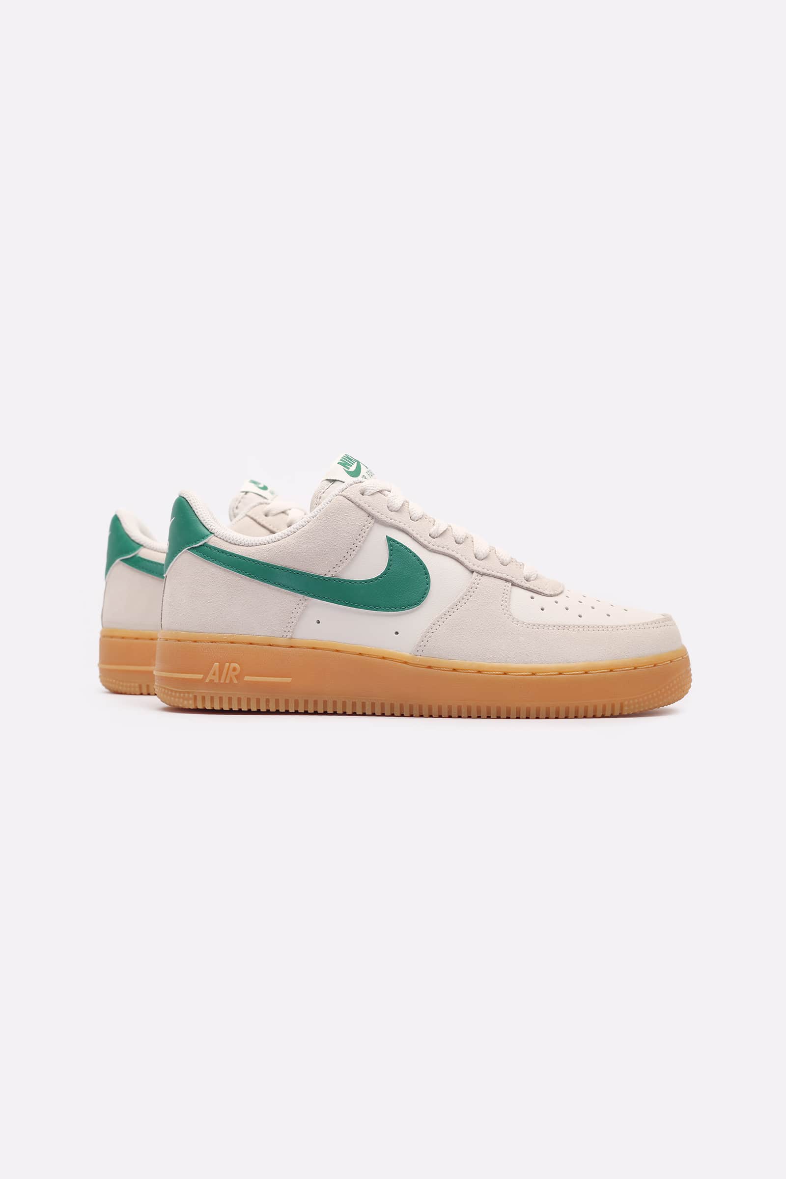 Мужские кроссовки Nike Air Force 1 '07 LV8 (FQ8714-001_)