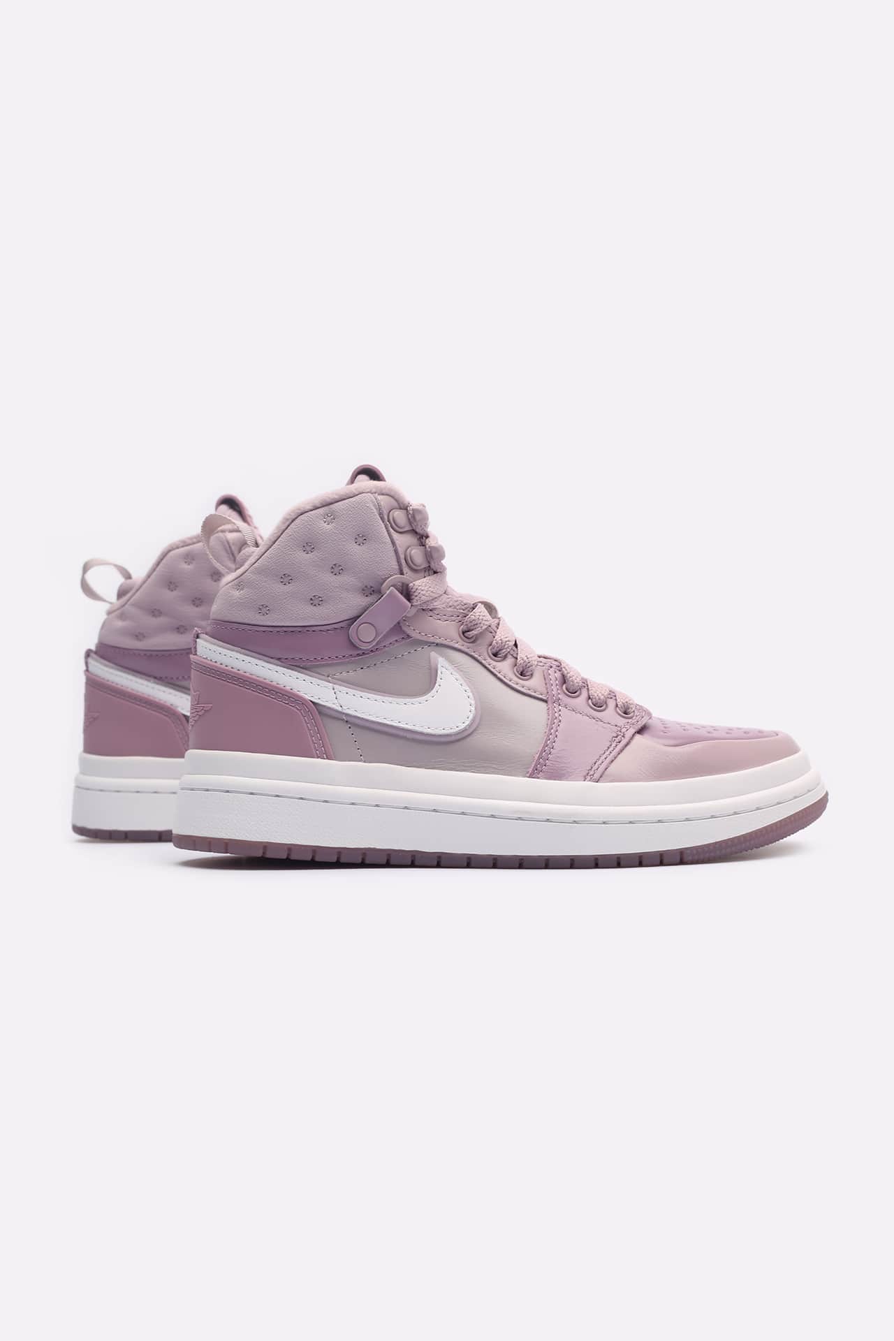Женские кроссовки Jordan WMNS 1 Acclimate (DC7723-500)