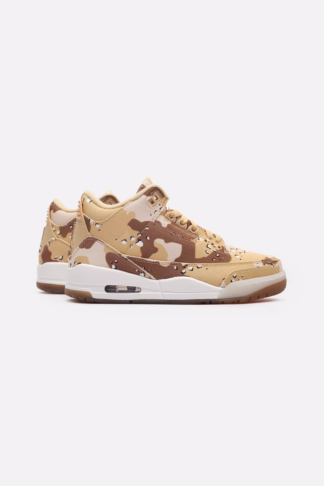 Женские кроссовки Jordan WMNS 3 Retro TEX (HM4301-200_)