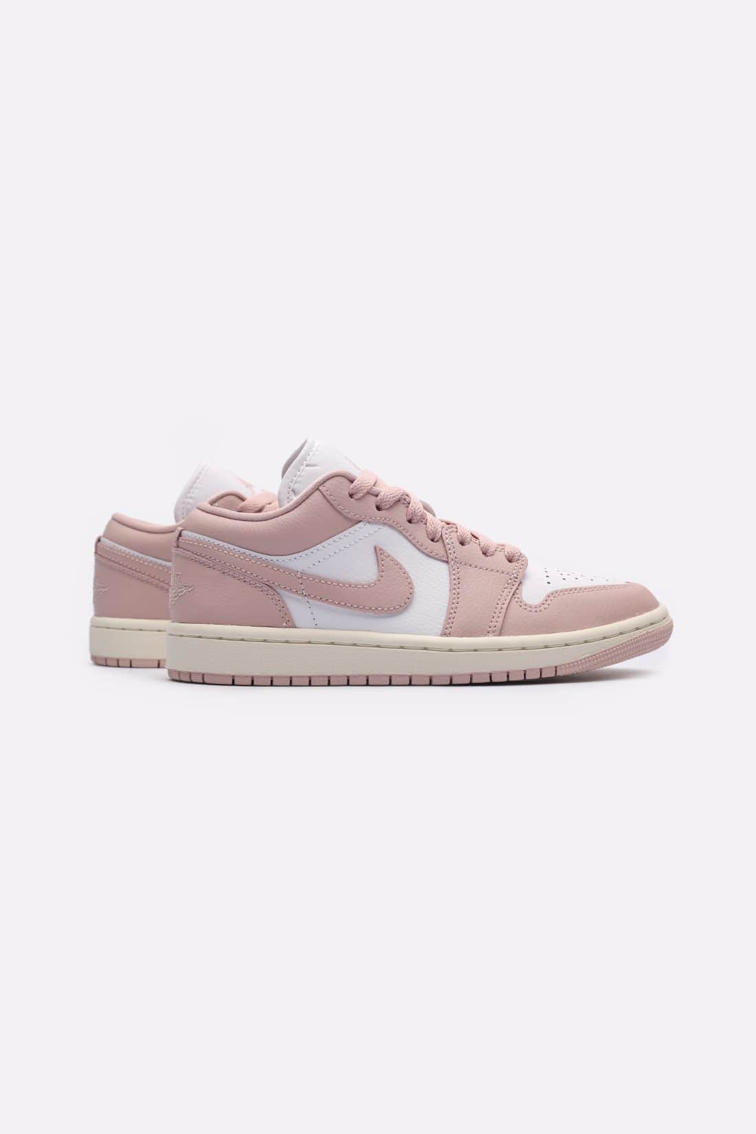 Женские кроссовки Jordan WMNS 1 Low (DC0774-162_)