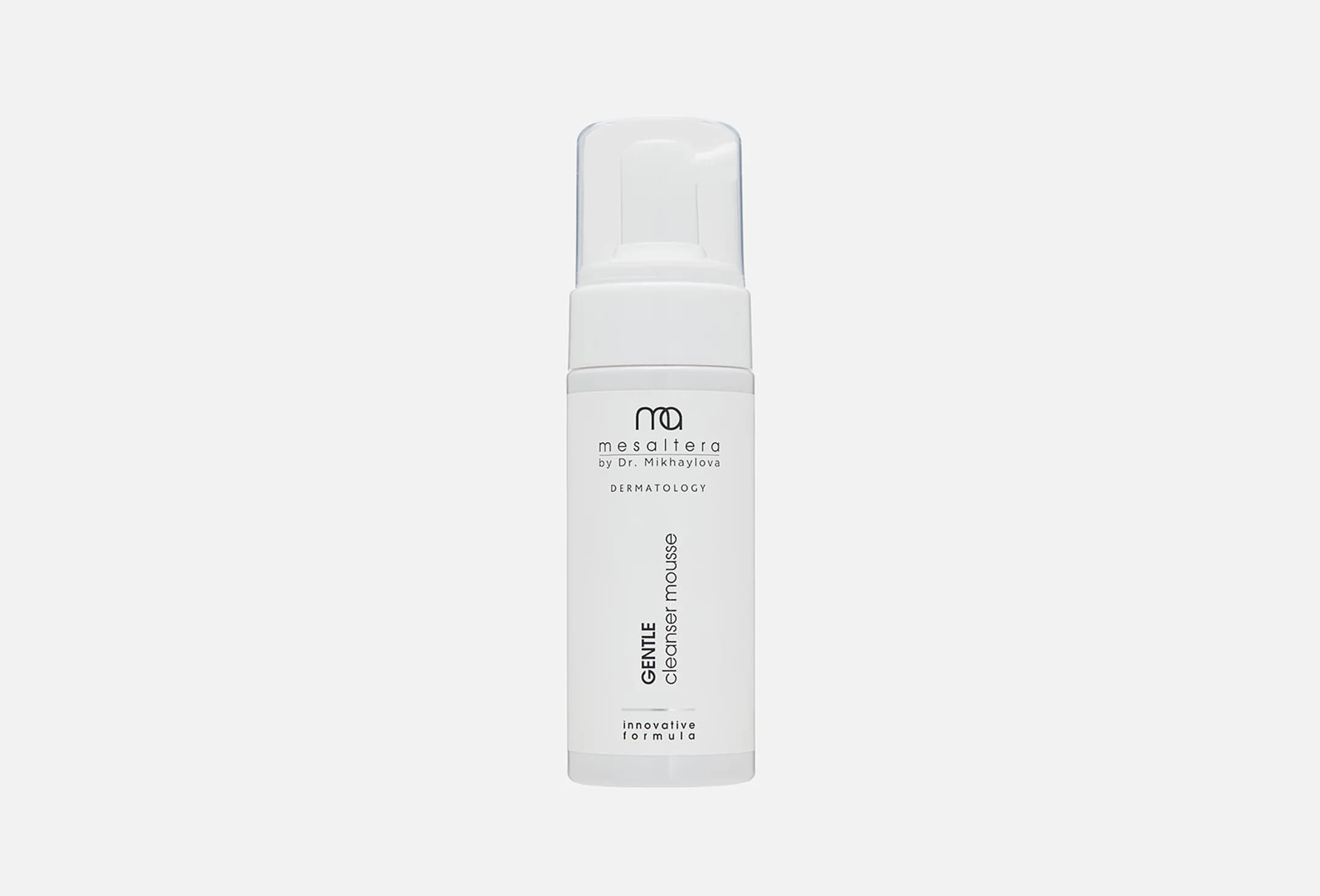 Gentle cleanser mousse for delicate cleansing