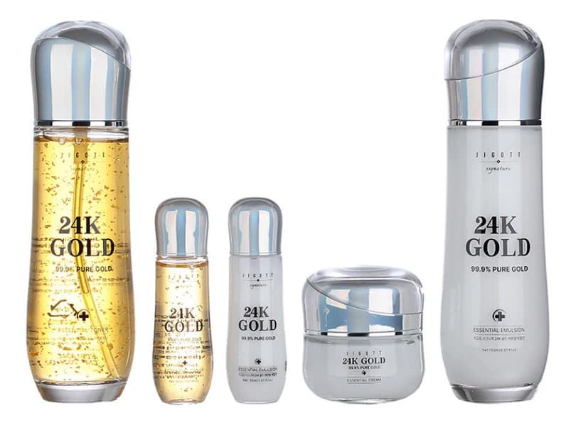 Jigott Набор для лица с частицами коллоидного золота Signature 24K Gold Essential Skin Care 3 (тонер 150/ + эмульсия 150/30мл + крем 50мл)