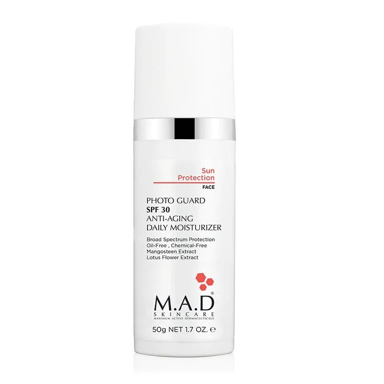 Омолаживающий и увлажняющий крем-защита под макияж с защитой SPF 30 Photo Guard SPF 30 Anti Aging Daily Moisturizer M.A.D Skincare