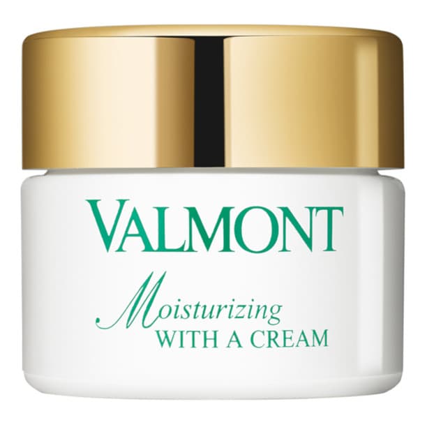Moisturizing With A Cream Увлажняющий крем
