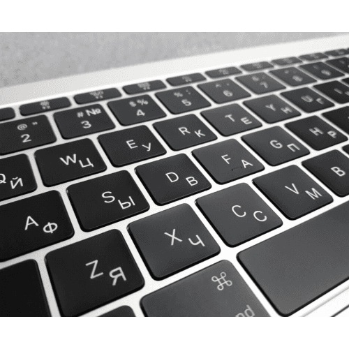 Лазерная гравировка клавиатуры MacBook, iMac, iPad