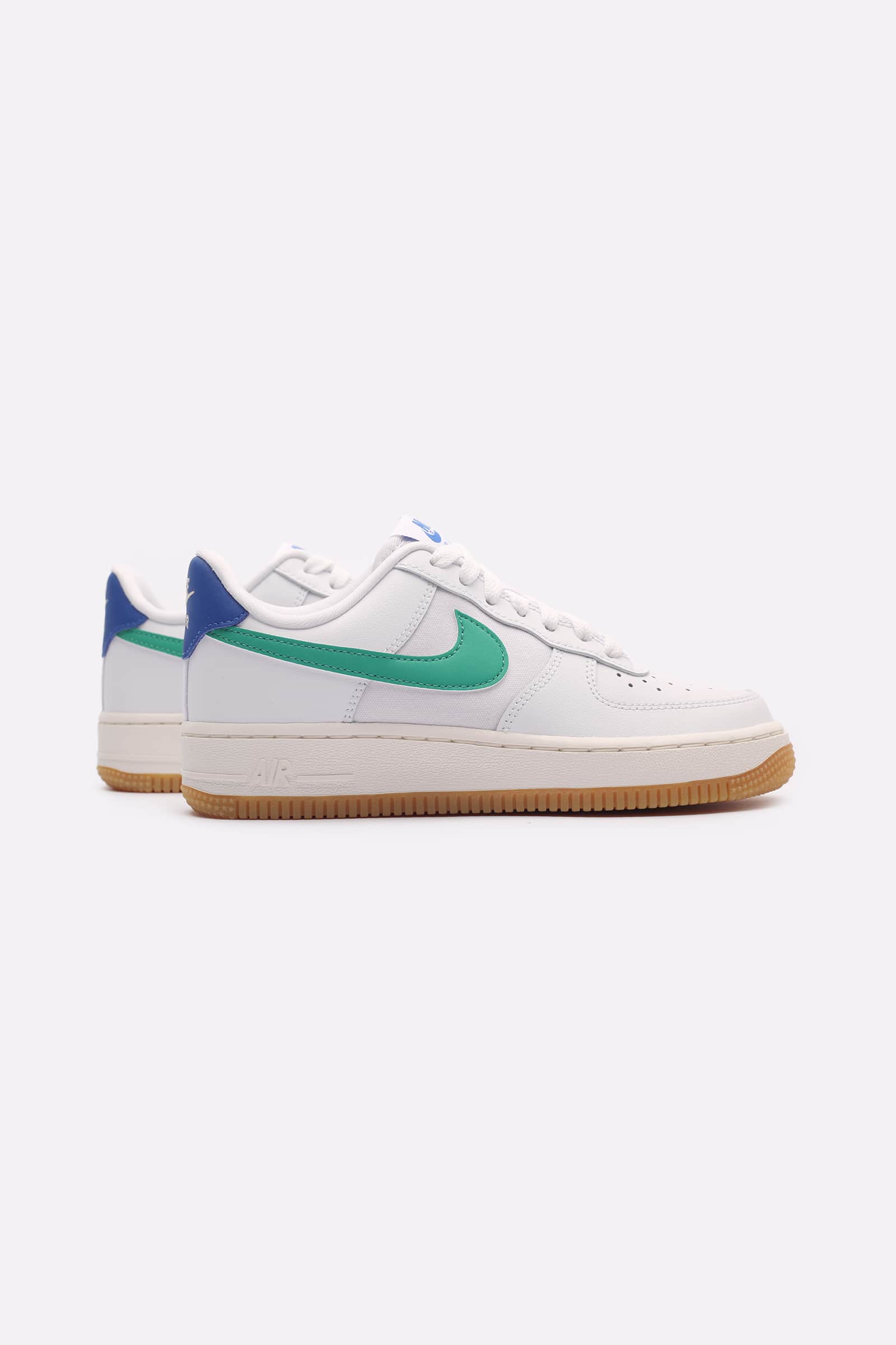 Женские кроссовки Nike WMNS Air Force 1 '07 LX (DD8959-110_)