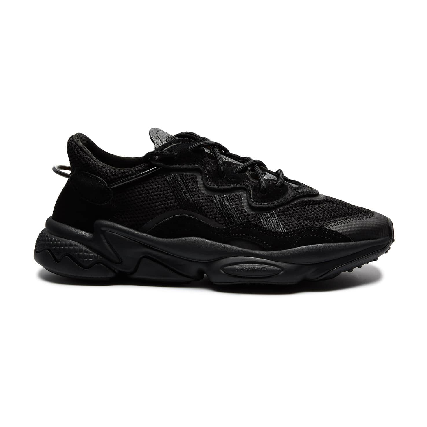 Кроссовки adidas OZWEEGO